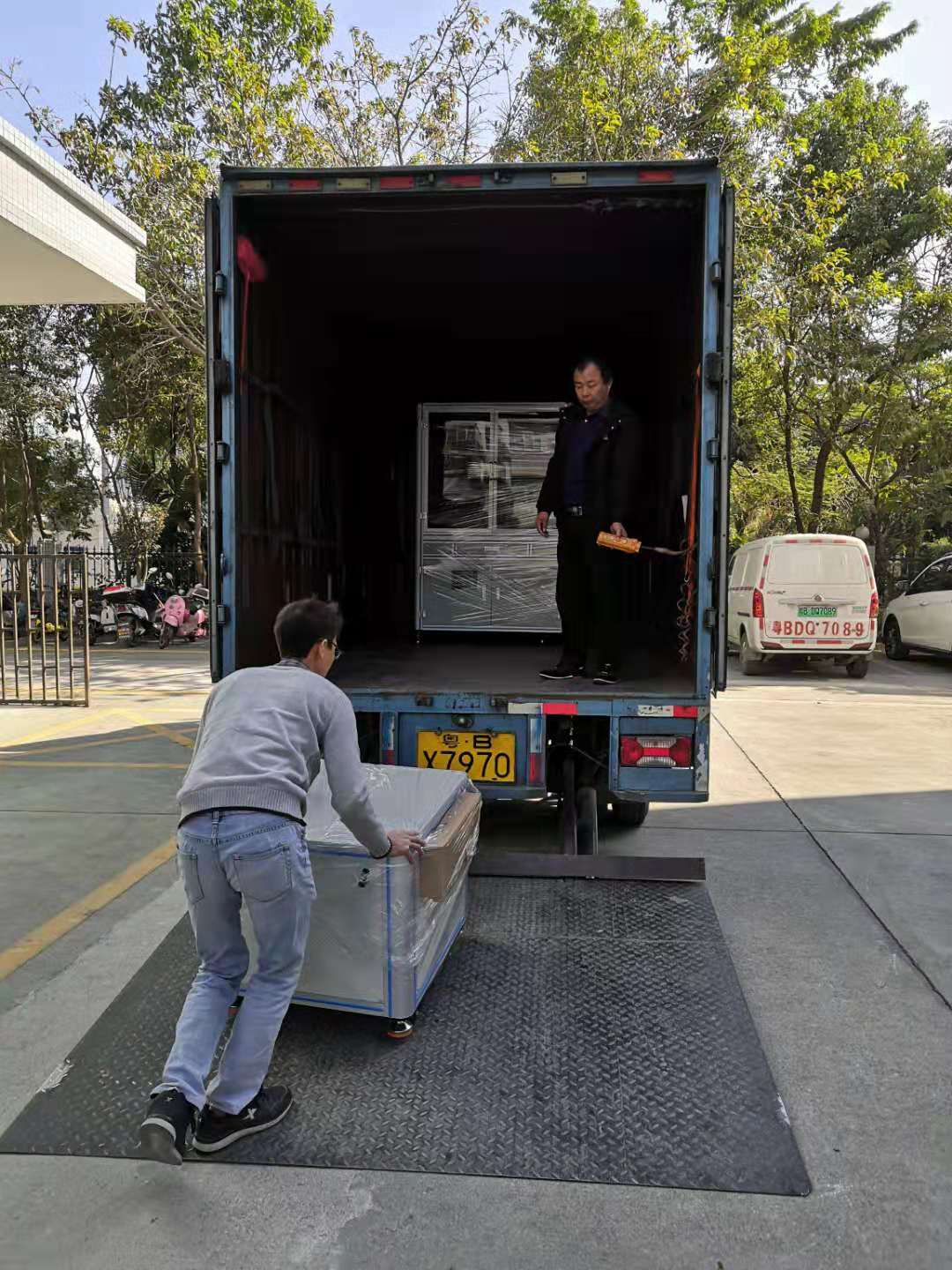 常州螺絲挑選機哪家好，深圳威斯特姆